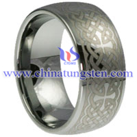 Celtic Tungsten Carbide Ring Bild